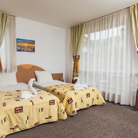 Martina בית הארחה נסבר