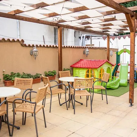 בית הארחה Martina נסבר