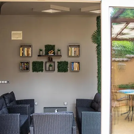 Martina Несебър