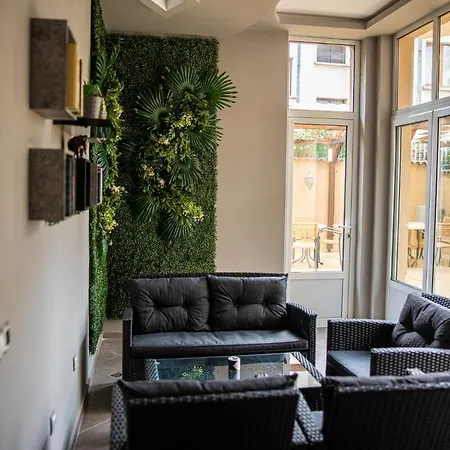 Martina Къща за гости 3*